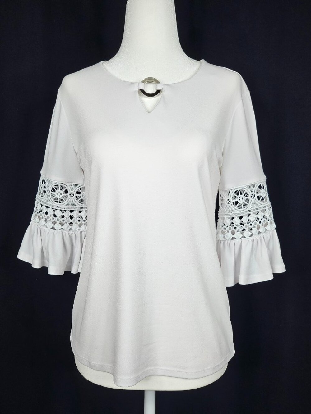 JM Collection | White Lace Sleeve Blouse | Bell Sleeve Top | Size PS